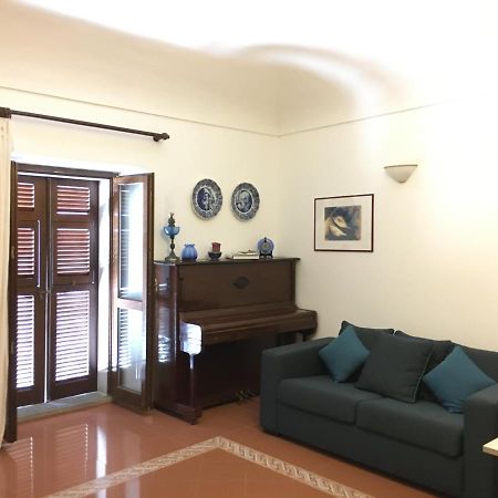 L'Appogghju Bed & Breakfast Castelsardo Exterior foto