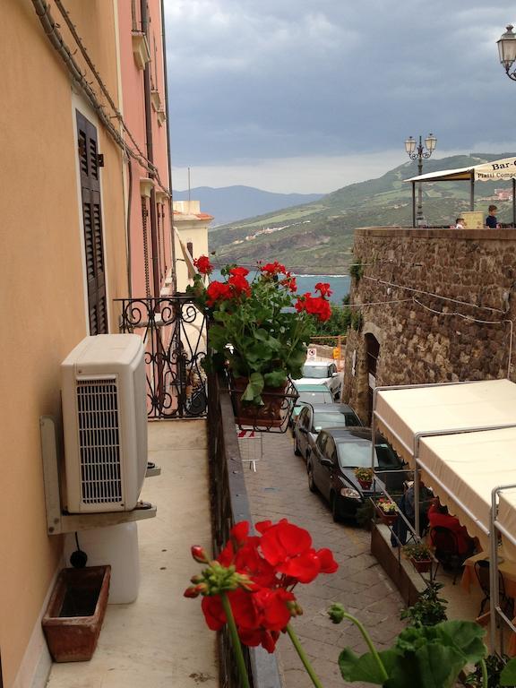 L'Appogghju Bed & Breakfast Castelsardo Exterior foto